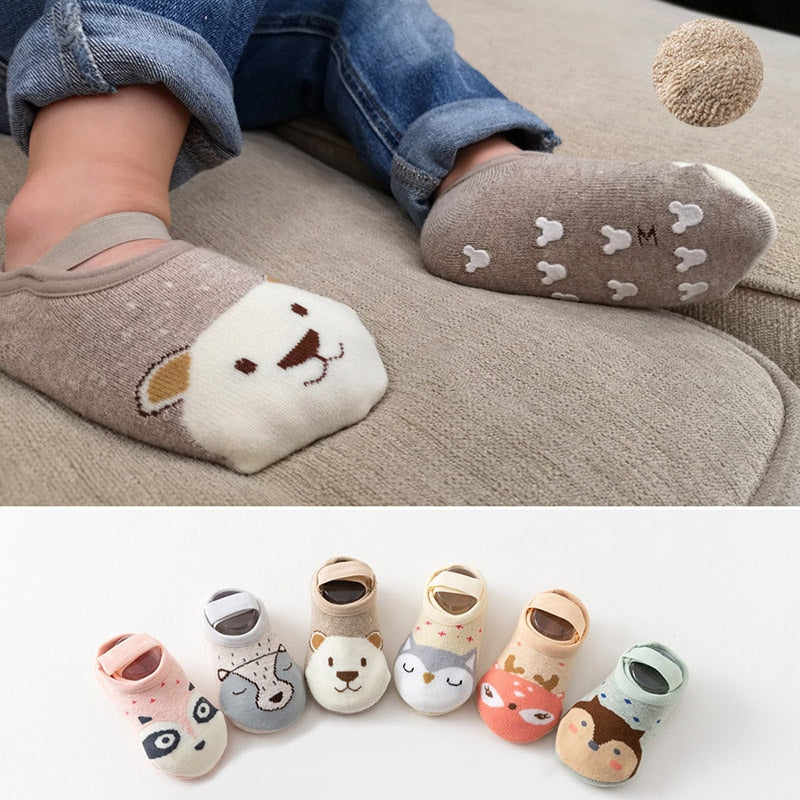 Chaussettes antidérapantes en coton doux pour nouveau-né, pantoufles antidérapantes à motifs d'animaux, ours de renard, chaussons de sol
