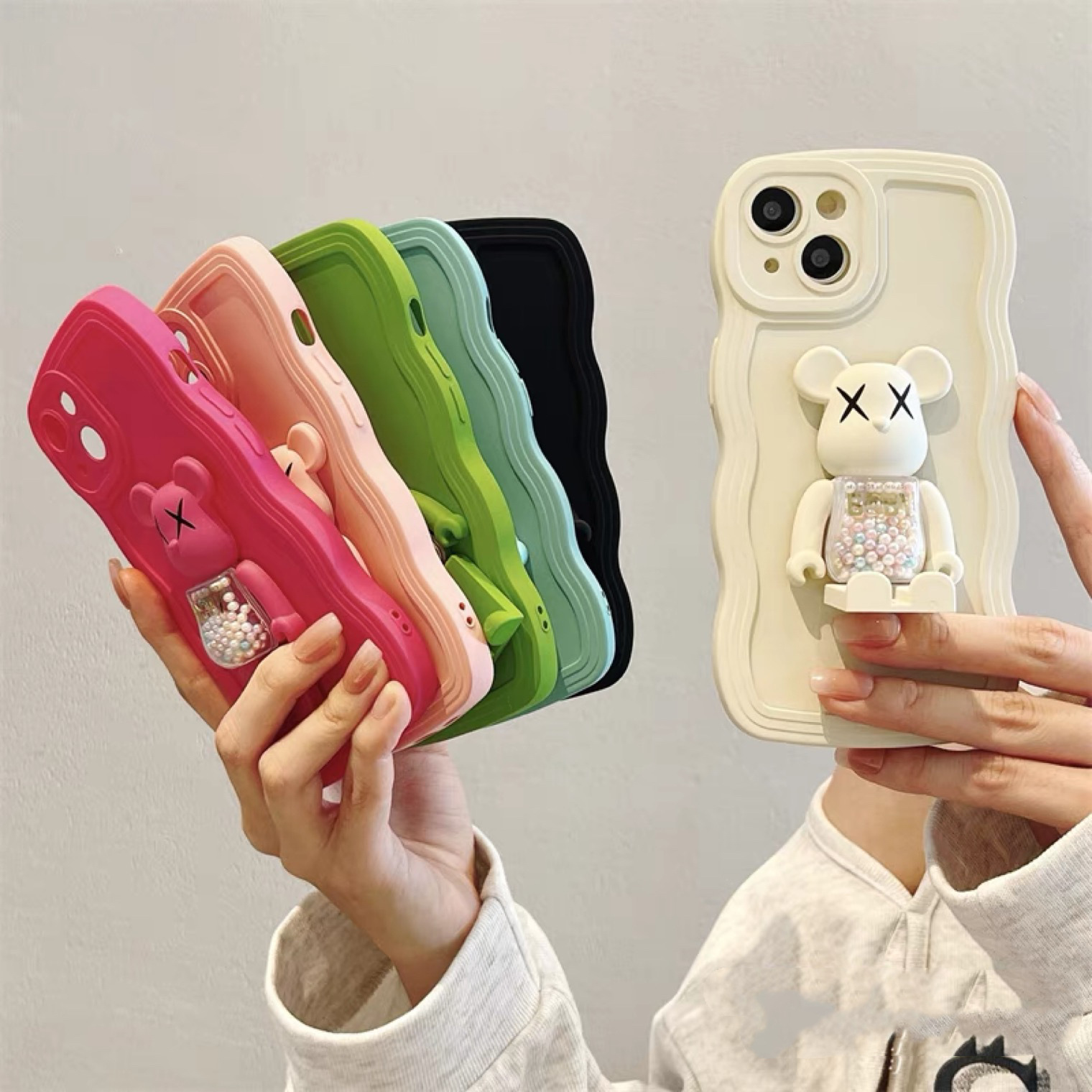Big wave candy violent bear bracket is suitable for iPhone14promax Apple 13 mobile phone case 12 tide 11 soft xr
