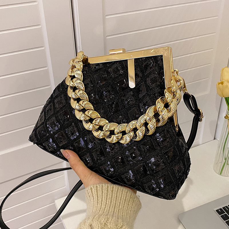 Bag new style 0 European and American fashion rhombic small fragrance shoulder bag ins retro texture sequins Messenger bag female