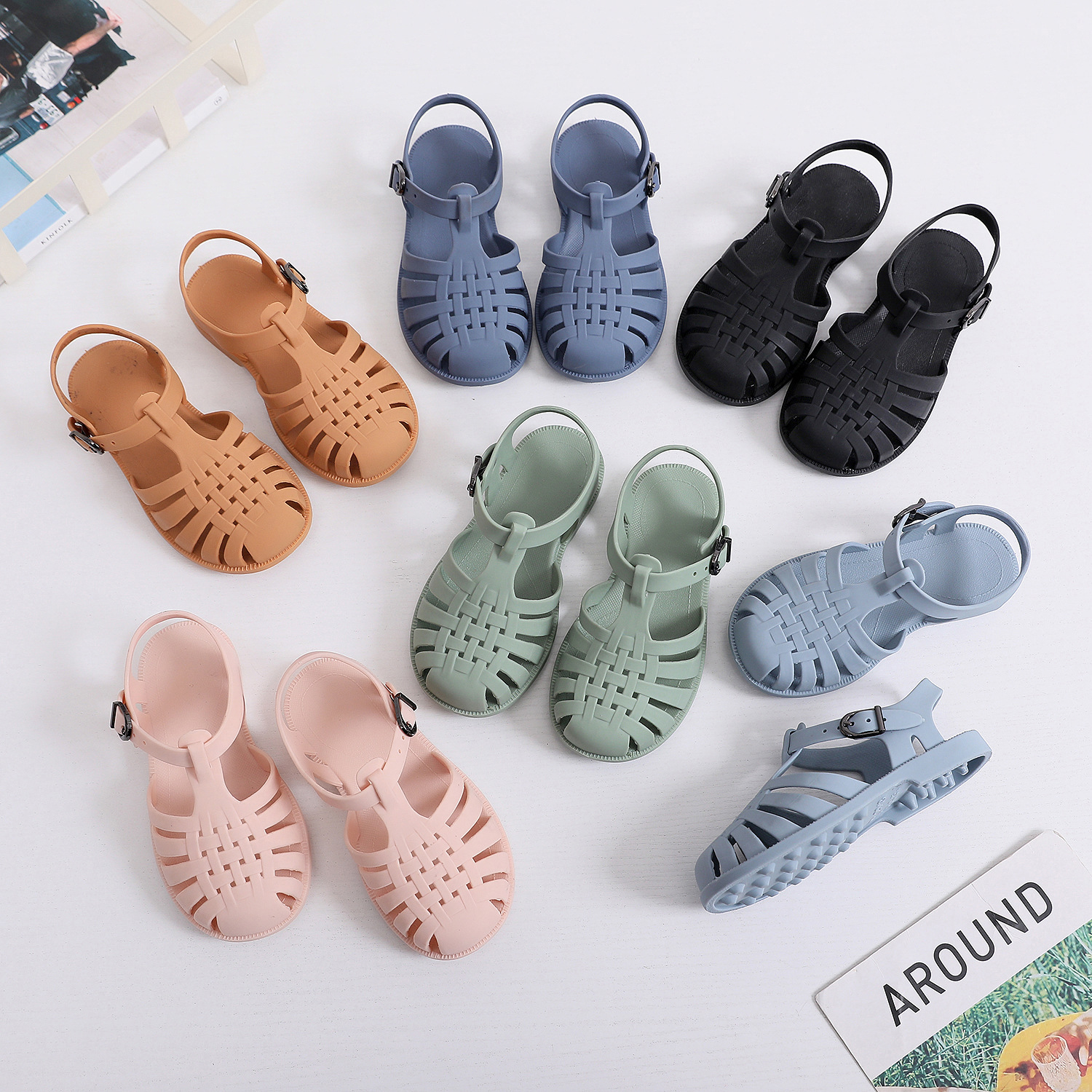 Children's Baotou sandals spring and summer boys and girls soft bottom hollow hole shoes flat jelly shoes baby toddler shoes